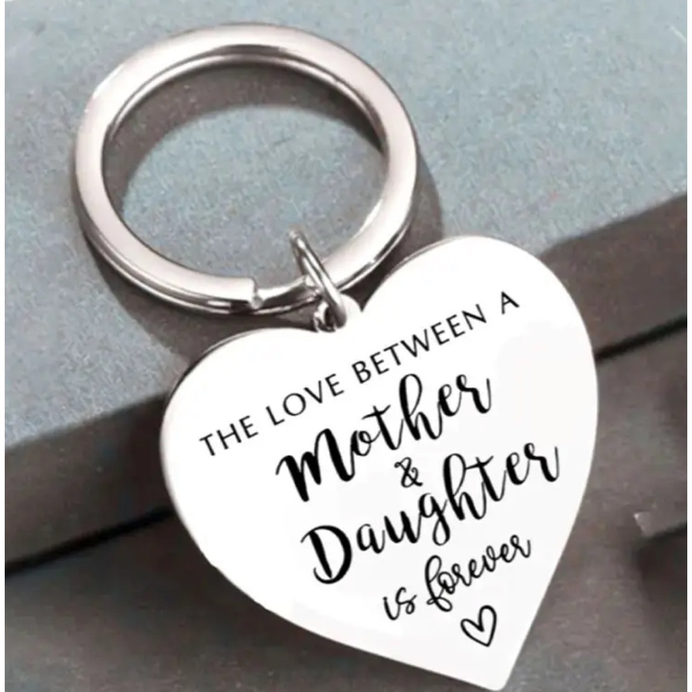Fashion silver  Heart-Shaped Mother & Daughter Key Holder